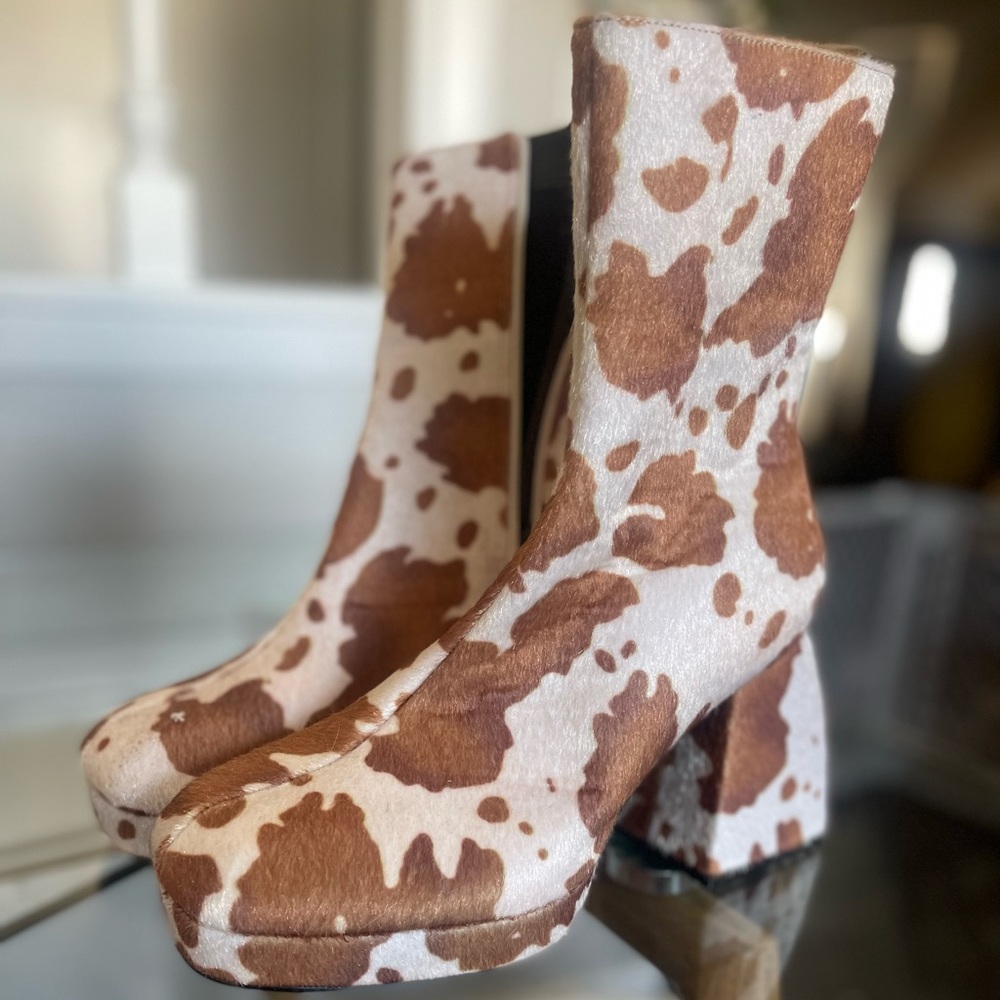 Public desire SOLD OUT cow print boots